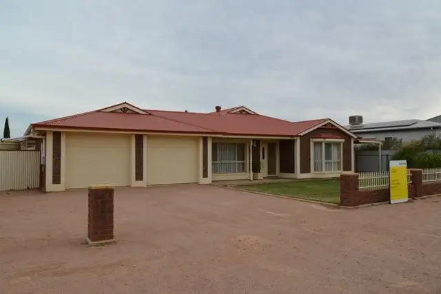14 Catherine Street, Stirling North SA 5710
