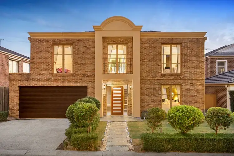 4 Tusanne Place, Doncaster East VIC 3109