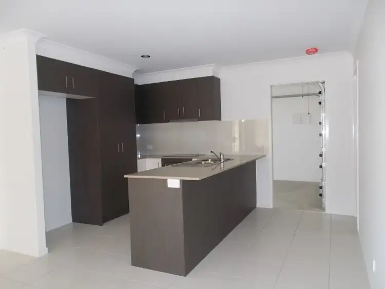 Fourth view of Homely unit listing, 2/17 Eales Road, Rural View QLD 4740