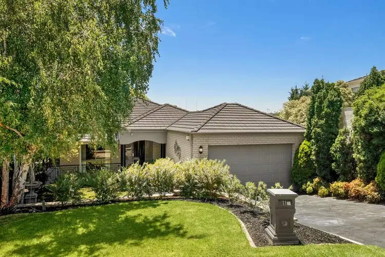 11 Macedon Court, Templestowe Lower VIC 3107
