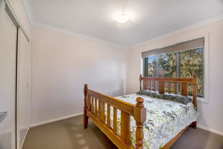 Sixth view of Homely townhouse listing, 16 Allendale Avenue, Wollert VIC 3750