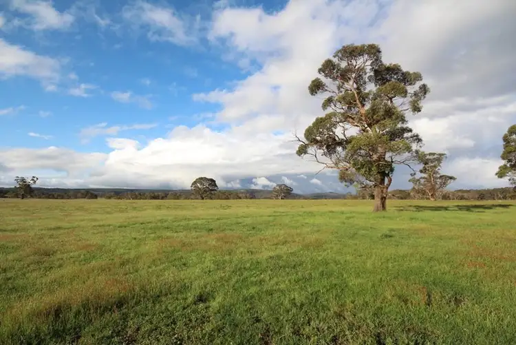 64 Keith Armstrong Road, Oberon NSW 2787