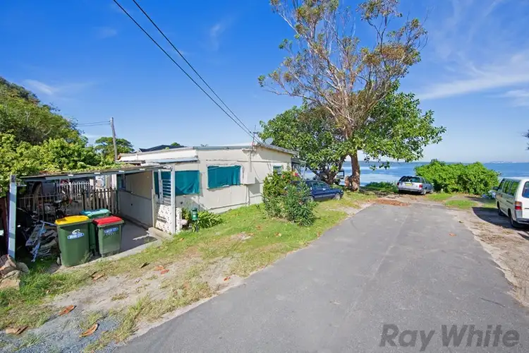 1 Cross Street, Toukley NSW 2263