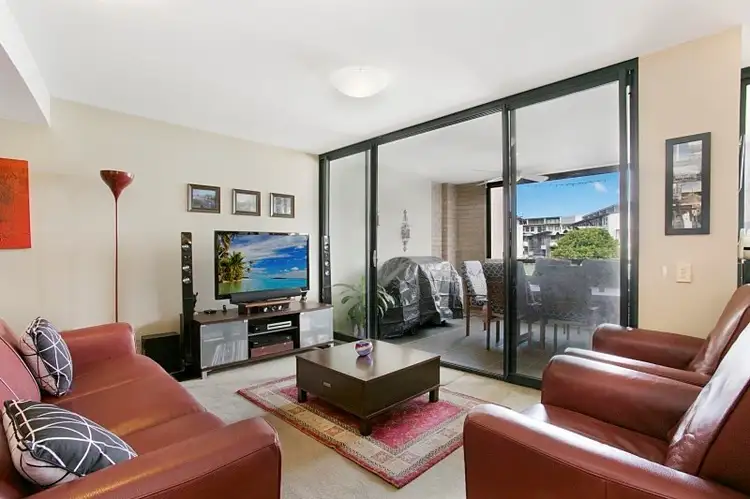 Main view of Homely unit listing, 6/110 Commercial Road, Teneriffe QLD 4005