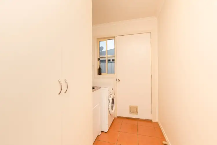Fifth view of Homely house listing, 7 Balmoral Place, Mildura VIC 3500
