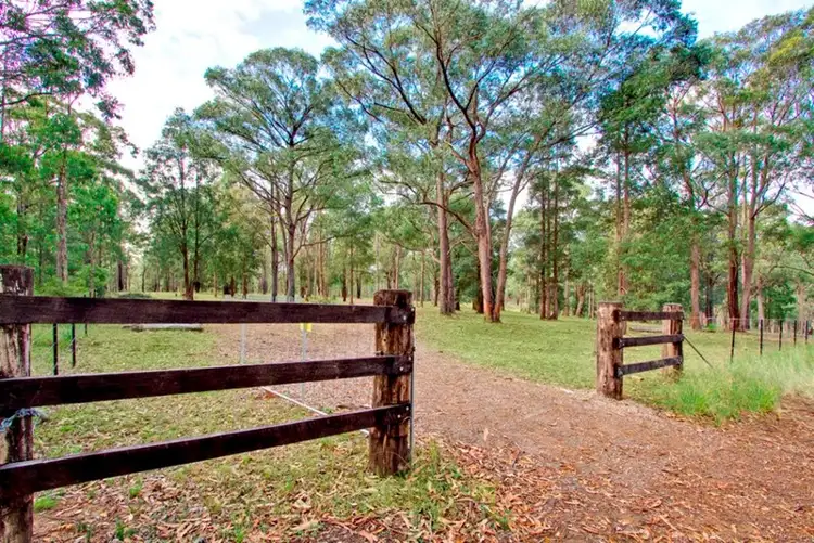 188 Mahons Creek Road, Yarramundi NSW 2753