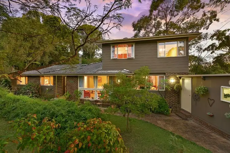 5 Koorawatha Street, Hornsby Heights NSW 2077