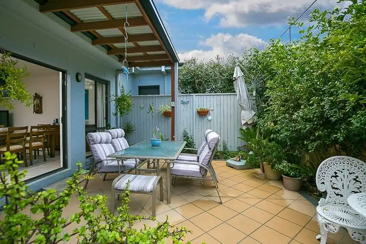 Fifth view of Homely townhouse listing, 2/7 Greenway Circuit, Mount Ommaney QLD 4074