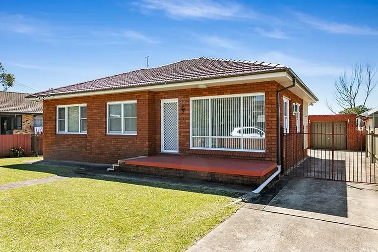 36 Beverley Avenue, Warilla NSW 2528