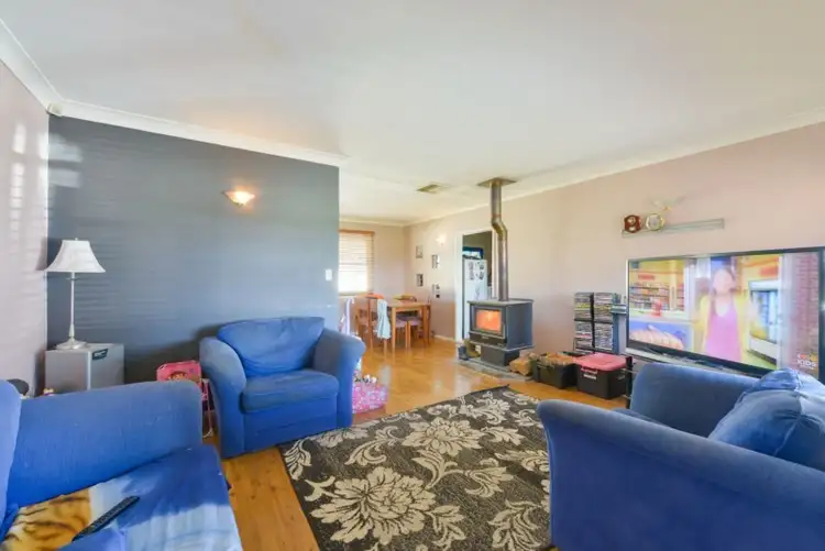 Second view of Homely house listing, 18 Waree Drive, Tamworth NSW 2340