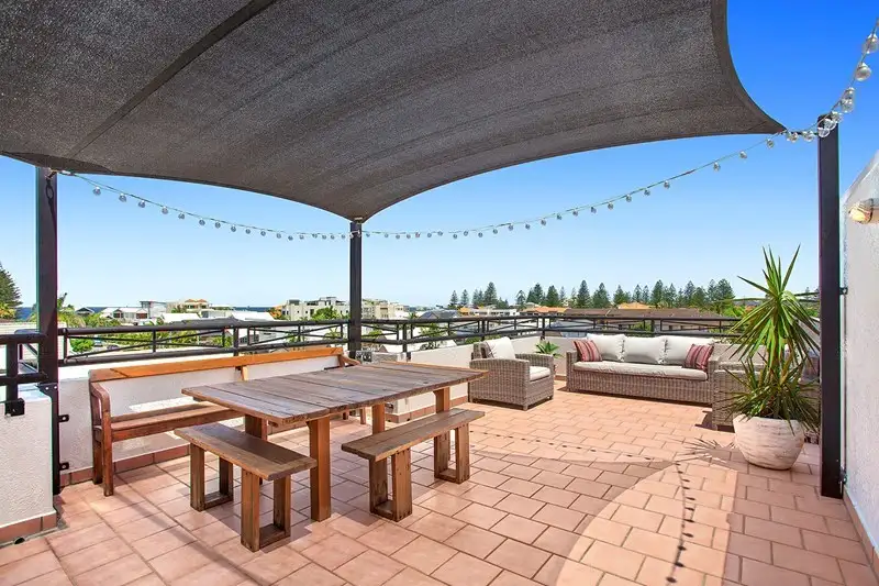 Main view of Homely unit listing, 6/37 Sunbrite Avenue, Mermaid Beach QLD 4218