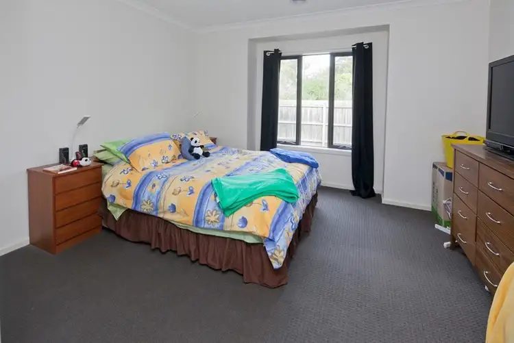 Sixth view of Homely house listing, 2/70 Edward Street, Langwarrin VIC 3910