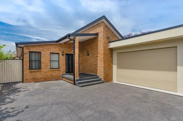 2/64 Underwood Street, Corrimal NSW 2518