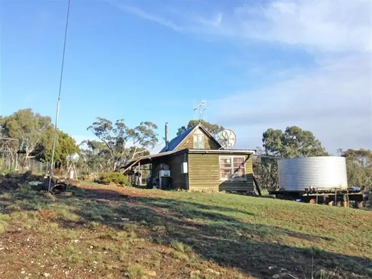 371 Neils Creek Road, Bungendore NSW 2621