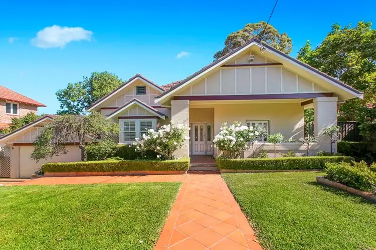 5 The Chase Road, Turramurra NSW 2074