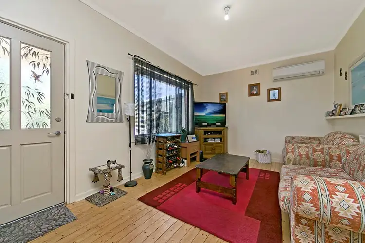 Fifth view of Homely house listing, 2 Anne Place, Tanunda SA 5352