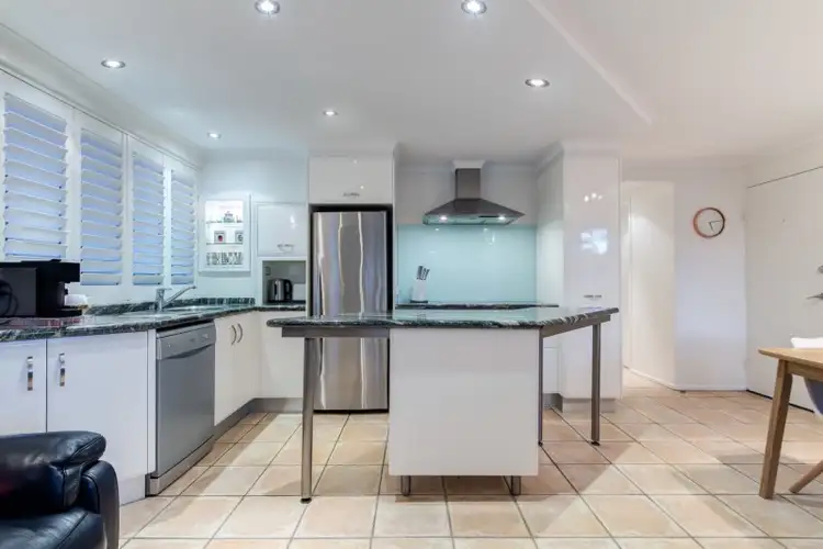 Fifth view of Homely unit listing, 2/81 Noosa Parade, Noosa Heads QLD 4567