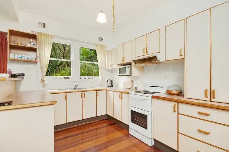 Second view of Homely house listing, 10 Eric Place, Lismore Heights NSW 2480