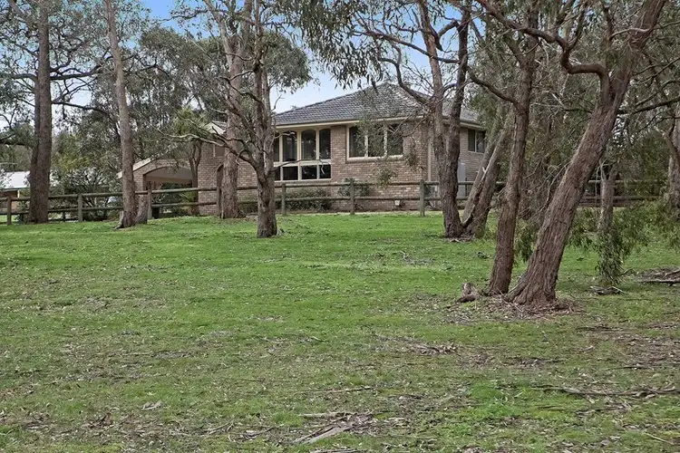 16 Grassmere Road, Langwarrin VIC 3910