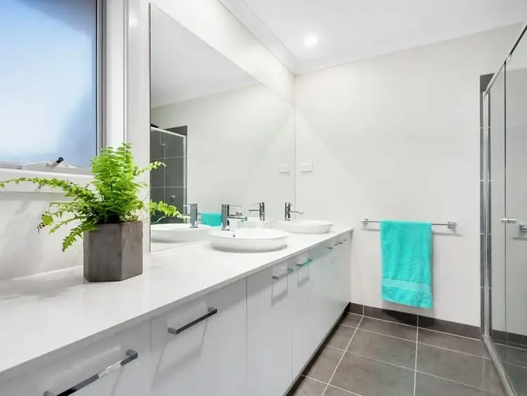 Seventh view of Homely house listing, 1 Illawarra Way, Pakenham VIC 3810