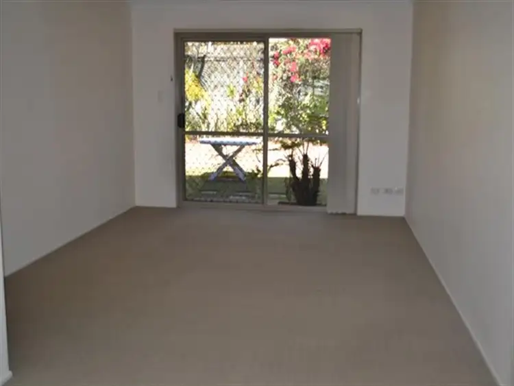 Sixth view of Homely townhouse listing, 2/5 Pasley Street, Wishart QLD 4122