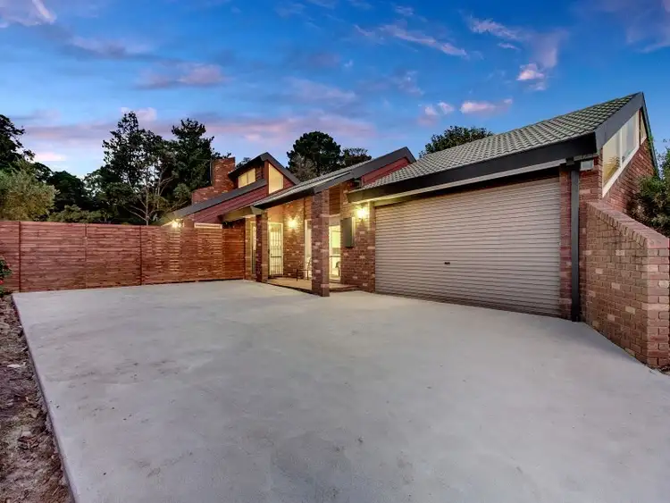 Main view of Homely house listing, 16 Netherplace Drive, Frankston VIC 3199