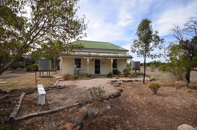 7622 Hamilton Highway, Berrybank VIC 3323