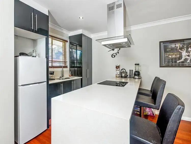 Third view of Homely townhouse listing, 5/118 Hopewood Crescent, Fairy Meadow NSW 2519