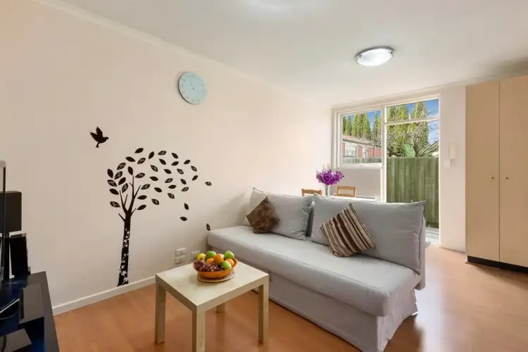 6/18 Stockdale Avenue, Clayton VIC 3168