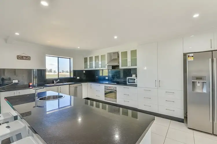 Seventh view of Homely house listing, 17 Manina Way, Tamworth NSW 2340