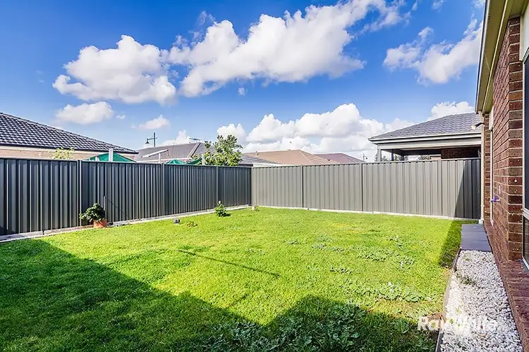 Seventh view of Homely house listing, 39 Kindred Avenue, Cranbourne North VIC 3977