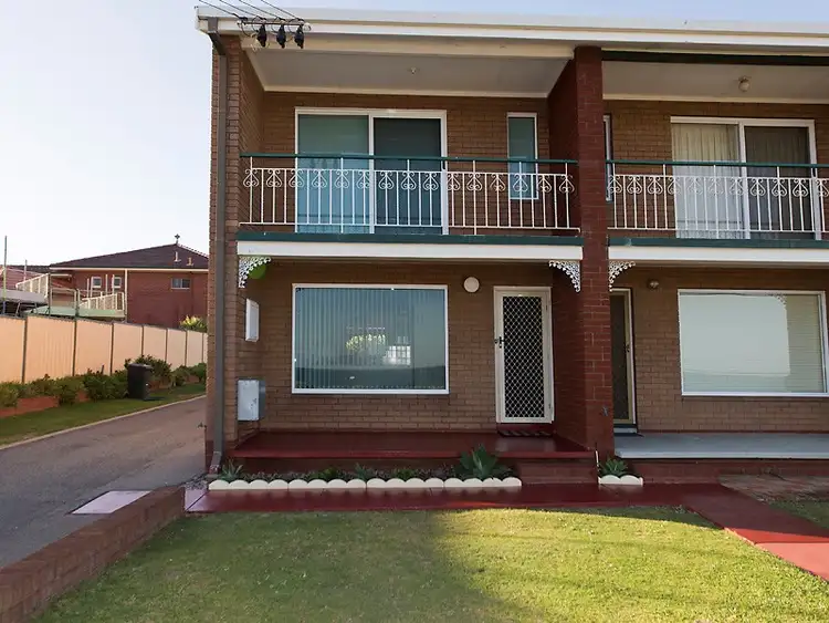 Second view of Homely house listing, 1/186 Arcadia Drive, Shoalwater WA 6169