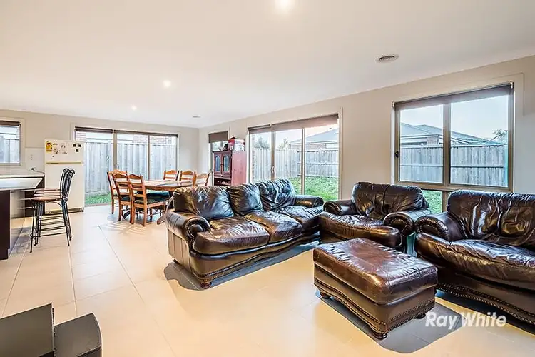 Fifth view of Homely house listing, 12 Copernicus Circuit, Cranbourne West VIC 3977