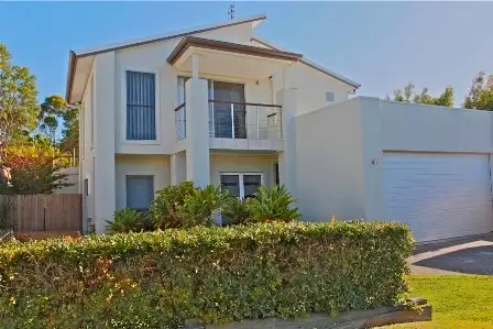 33 Fairway Parade, Peregian Springs QLD 4573