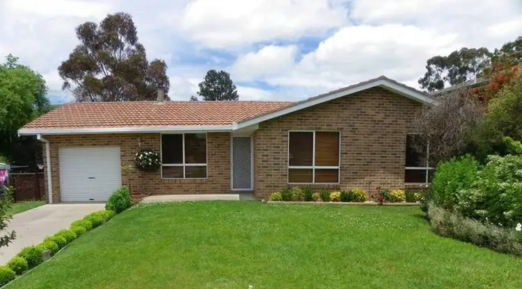Main view of Homely house listing, 16 Yallambee Avenue, Armidale NSW 2350