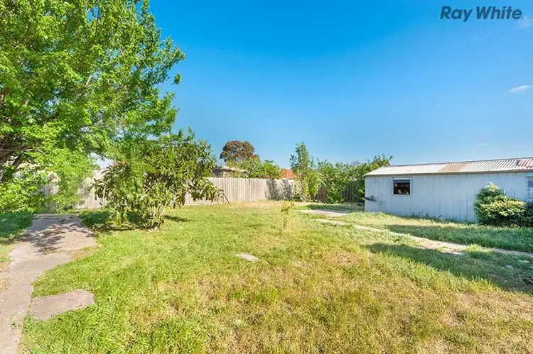 Fifth view of Homely house listing, 10 McRae Avenue, St Albans VIC 3021