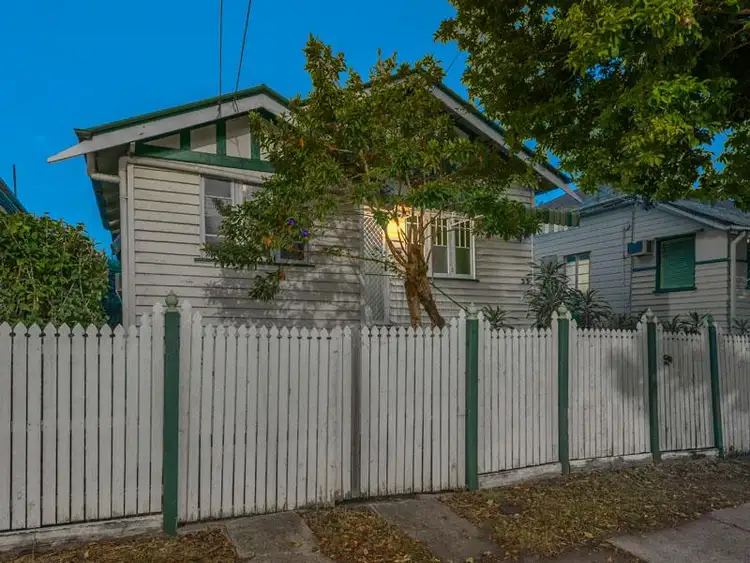 35 Latrobe Street, East Brisbane QLD 4169