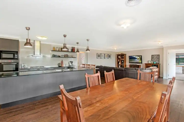 Sixth view of Homely house listing, 10 Matthews Court, Warrnambool VIC 3280