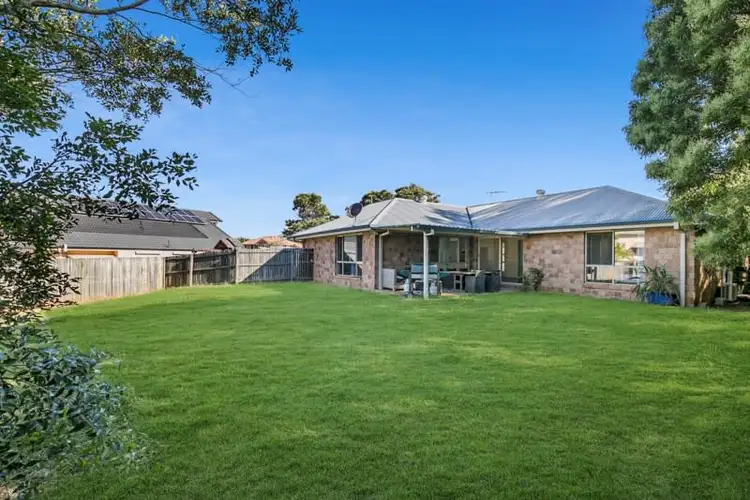 Second view of Homely house listing, 3 Admiral Court, Birkdale QLD 4159