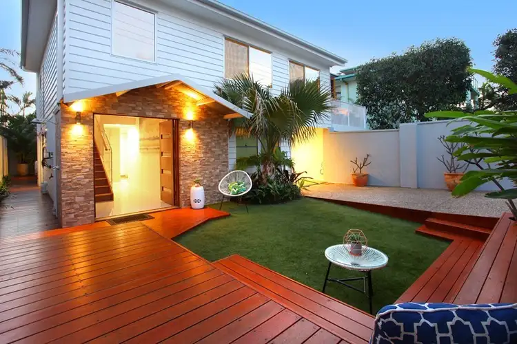 Second view of Homely villa listing, 1/52 Albatross Avenue, Mermaid Beach QLD 4218