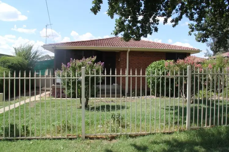 3 Cossa Street, Tamworth NSW 2340