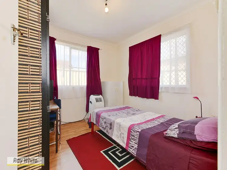 Fifth view of Homely unit listing, 3/4 Longland Street, Redcliffe QLD 4020
