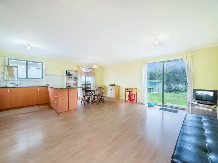 Fifth view of Homely house listing, 9a Golden Court, Sunset Strip VIC 3922