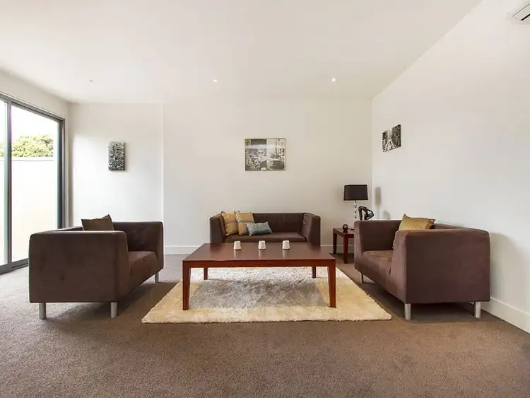 Fourth view of Homely apartment listing, 2/947 Centre Road, Bentleigh East VIC 3165