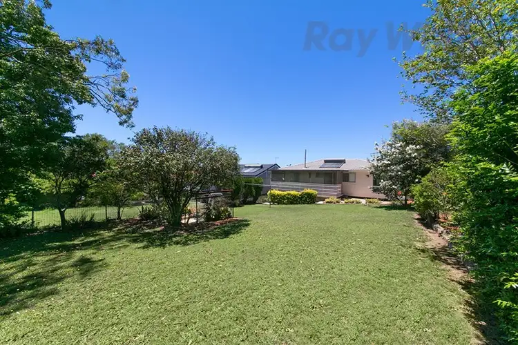 124 Nyleta Street, Coopers Plains QLD 4108