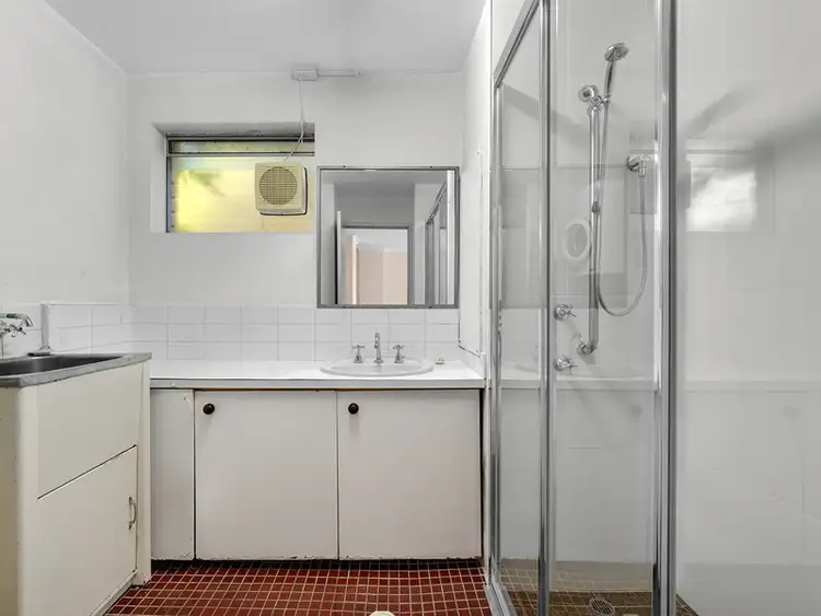 Seventh view of Homely apartment listing, 2/23 Burt Street, Auchenflower QLD 4066