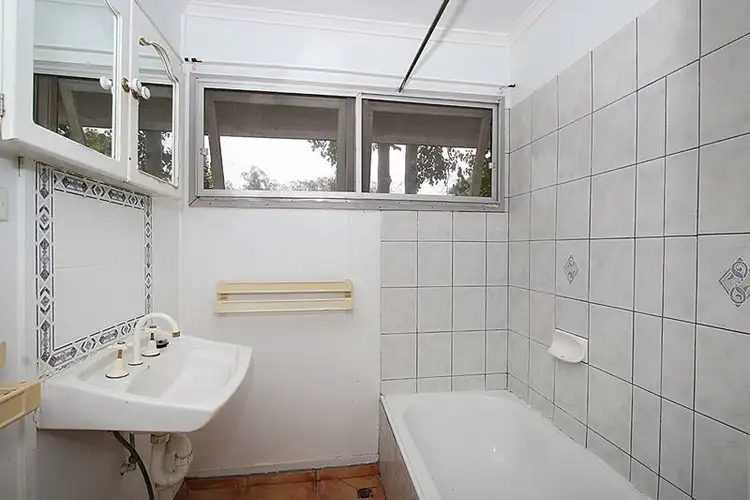Sixth view of Homely house listing, 29 Baillieston Street, Leichhardt QLD 4305