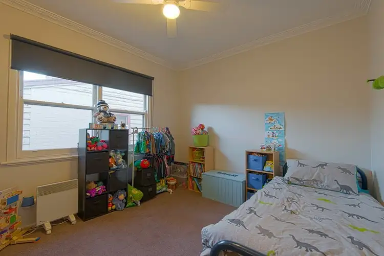 Seventh view of Homely house listing, 19 Weeroona Avenue, North Bendigo VIC 3550