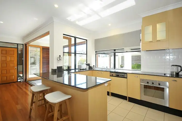 Fifth view of Homely house listing, 2/24 Cronulla Avenue, Mermaid Beach QLD 4218