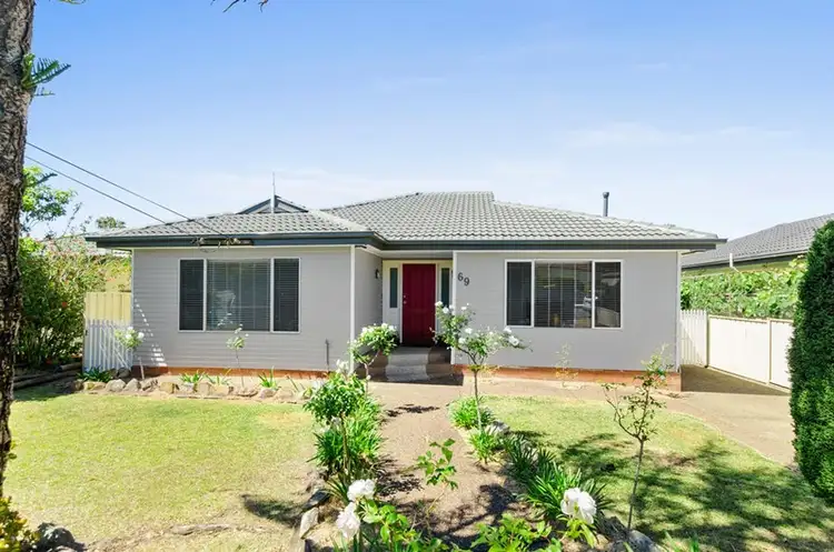 69 Robert Street, Kanahooka NSW 2530